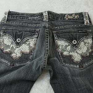 🔥Miss Me Jeans size 26 bootcut with 32.5" inseam